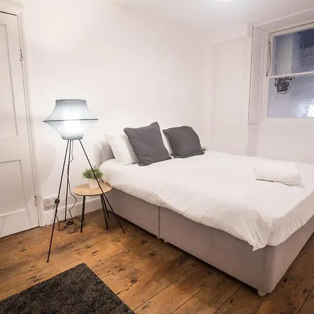 53 Pembroke Rd Apartment Bristol