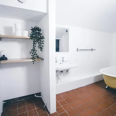 公寓 53 Pembroke Rd *